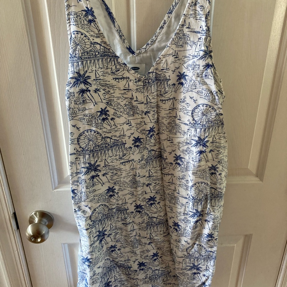 Old Navy size medium beachy print dress